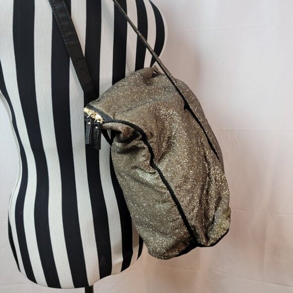 Super Cute Victoria's Secret Gold Weekender Bag - Picture 8 of 9